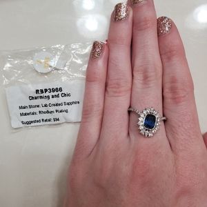 Bomb party ring Charming and chic